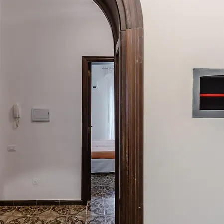Guesthost - Cagliari Comfy With Terrace & Netflix! Apartamento *